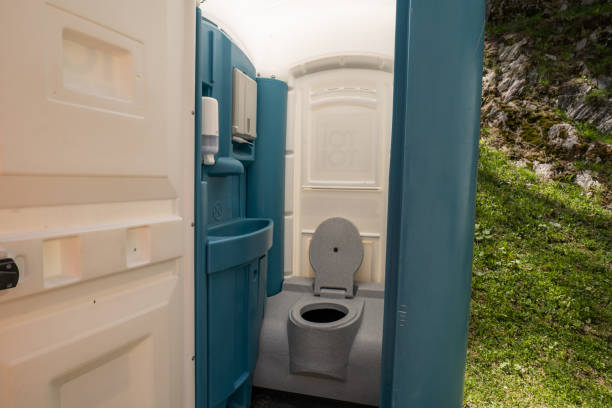 Best Construction site porta potty rental  in Conning Towers Nautilus Park, CT